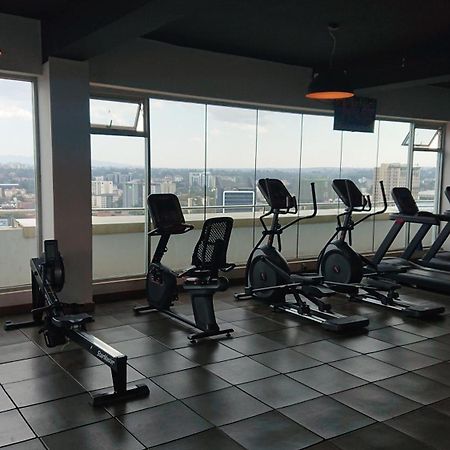 Luxury Skynest With Gym And Pool In Westlands Apartamento Nairobi Exterior foto