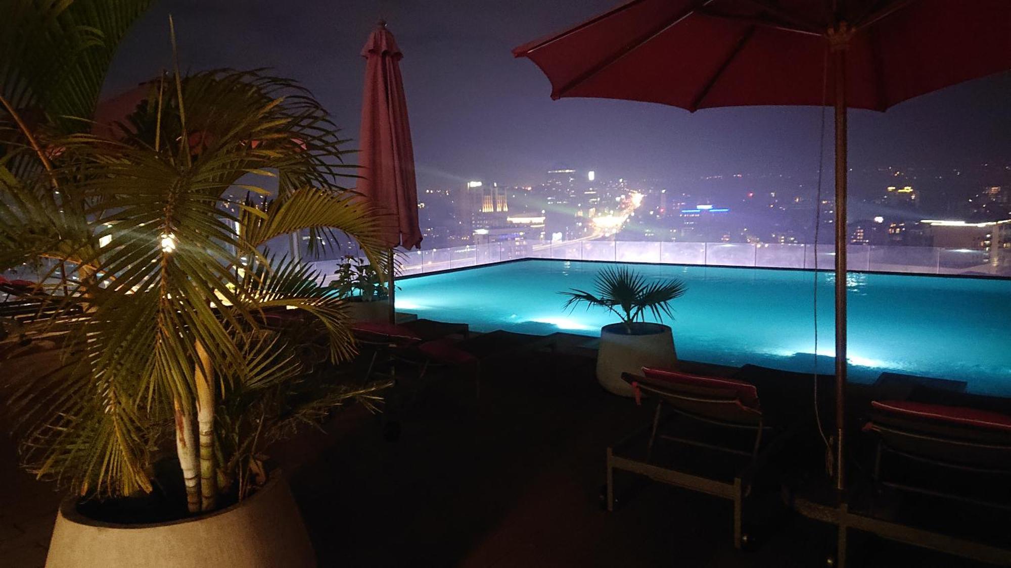 Luxury Skynest With Gym And Pool In Westlands Apartamento Nairobi Exterior foto